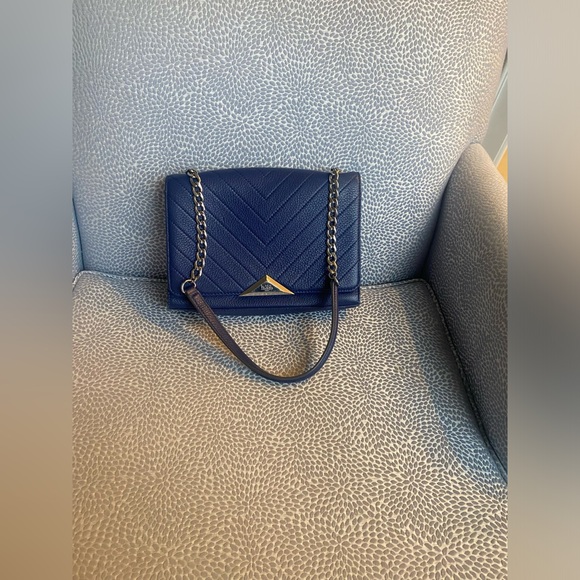 Karl Lagerfield crossbody - Picture 1 of 4